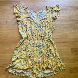 Cute Floral Romper American Eagle